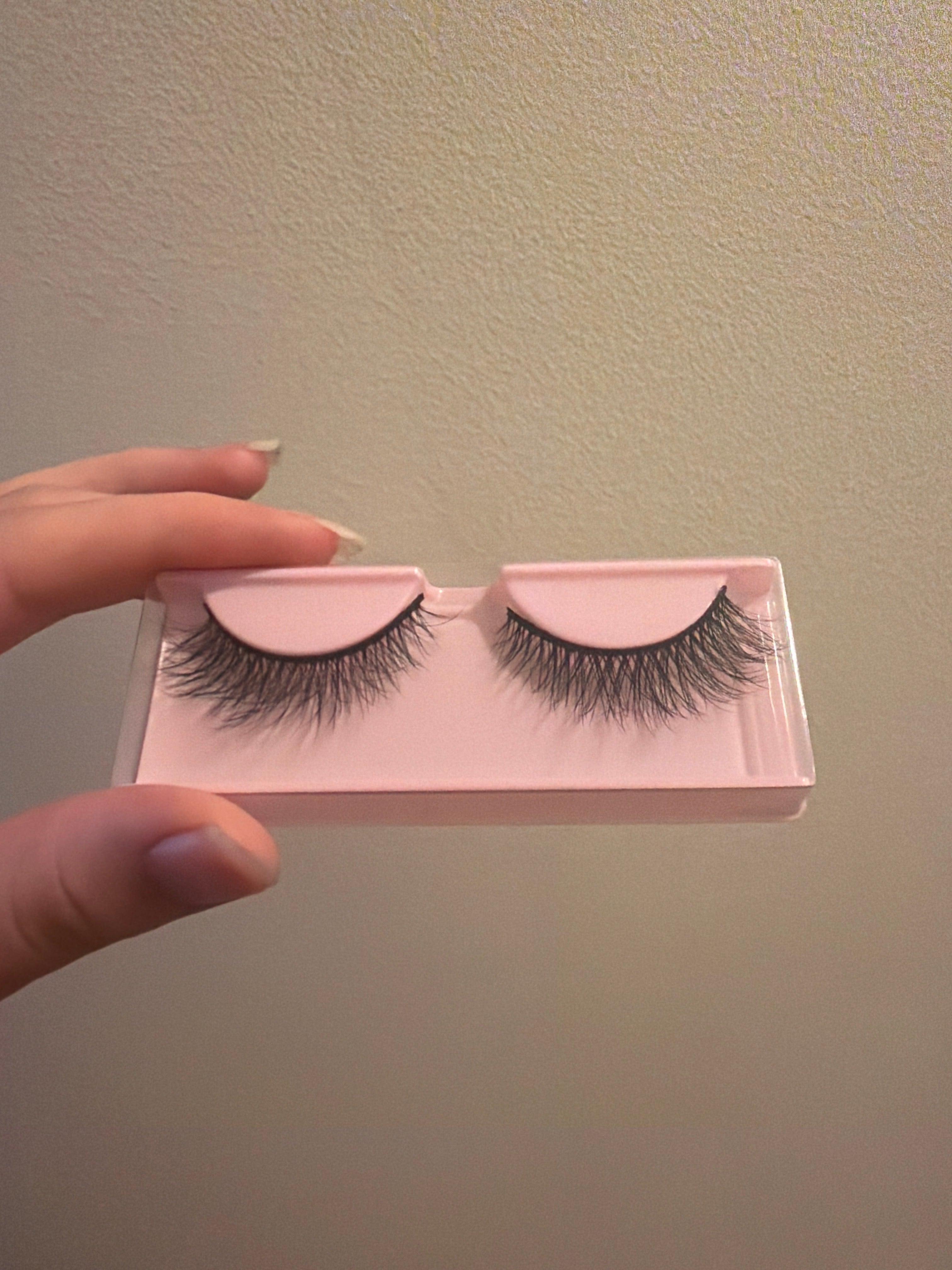 Swan Wispy lashes
